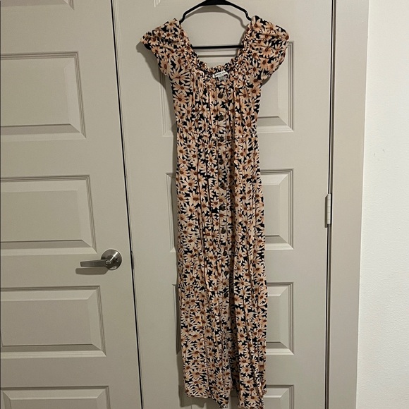 American Eagle Outfitters Black and Tan Floral Maxi Dress - Picture 3 of 6